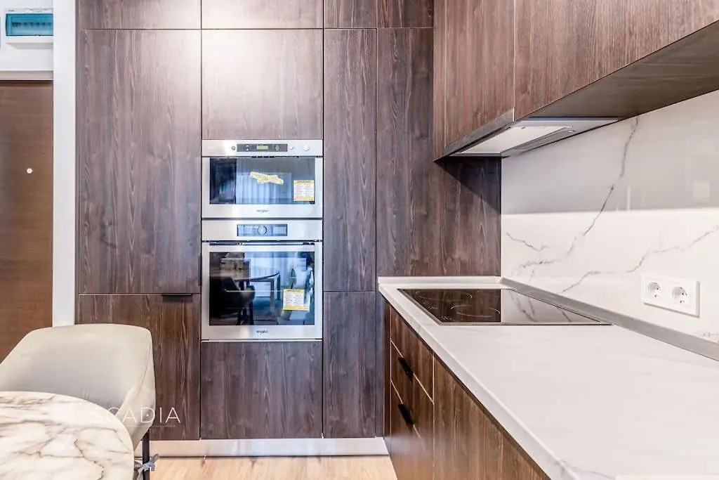 Apartament Elegant Si Confortabil ブカレスト 0*,  ルーマニア