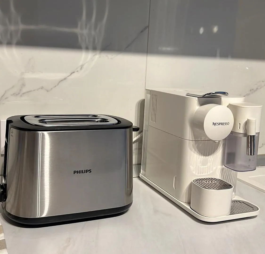 アパート Apartament Elegant Si Confortabil ブカレスト